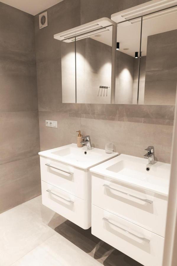 Apartamenty Szkolna Żnin Eksteriør bilde