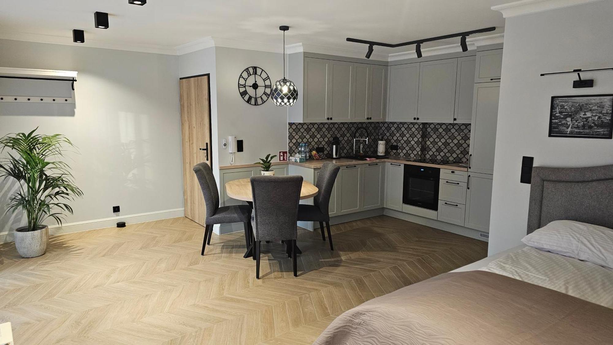 Apartamenty Szkolna Żnin Eksteriør bilde